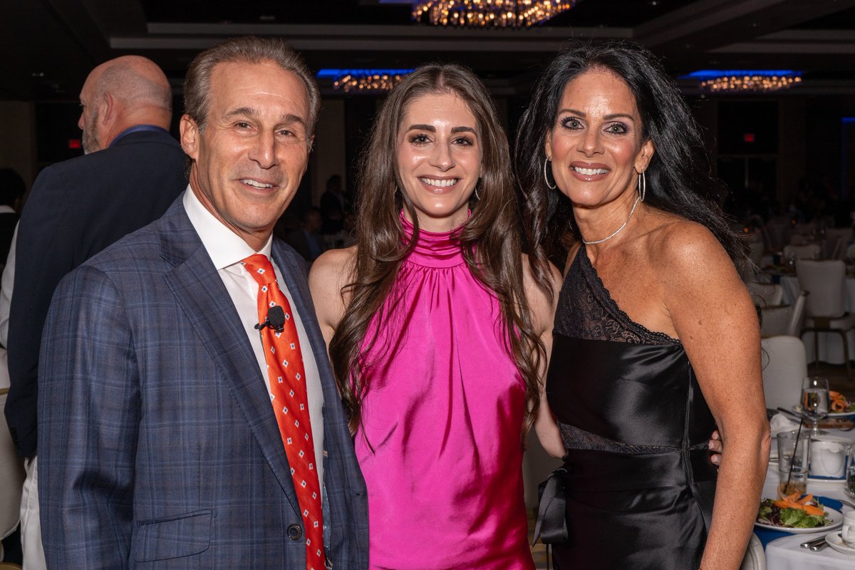 JDanielsFund's tweet photo. On 8/26, 485 guests attended our Roast &amp; Toast of Tomas Holmström &amp; Nicklas Lidström, raising more than $400,000 for youth substance use disorder interventions. Thanks to our sponsors, roasters, and all who supported this night full of laughs – you're helping to save kids’ lives! https://t.co/UsGZB63eEL