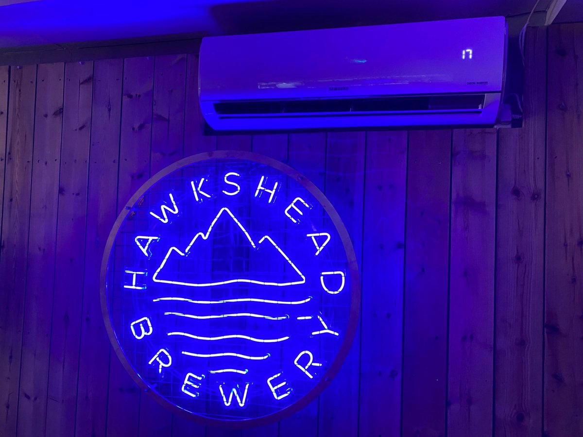 CoolwaveInfo's tweet photo. Are you struggling to maintain the ideal temperature in your business? 

Contact us today for your FREE quote at https://t.co/9eNxqpqJQE

#aircon #HVAC #heating #cooling https://t.co/VijHWbclbs