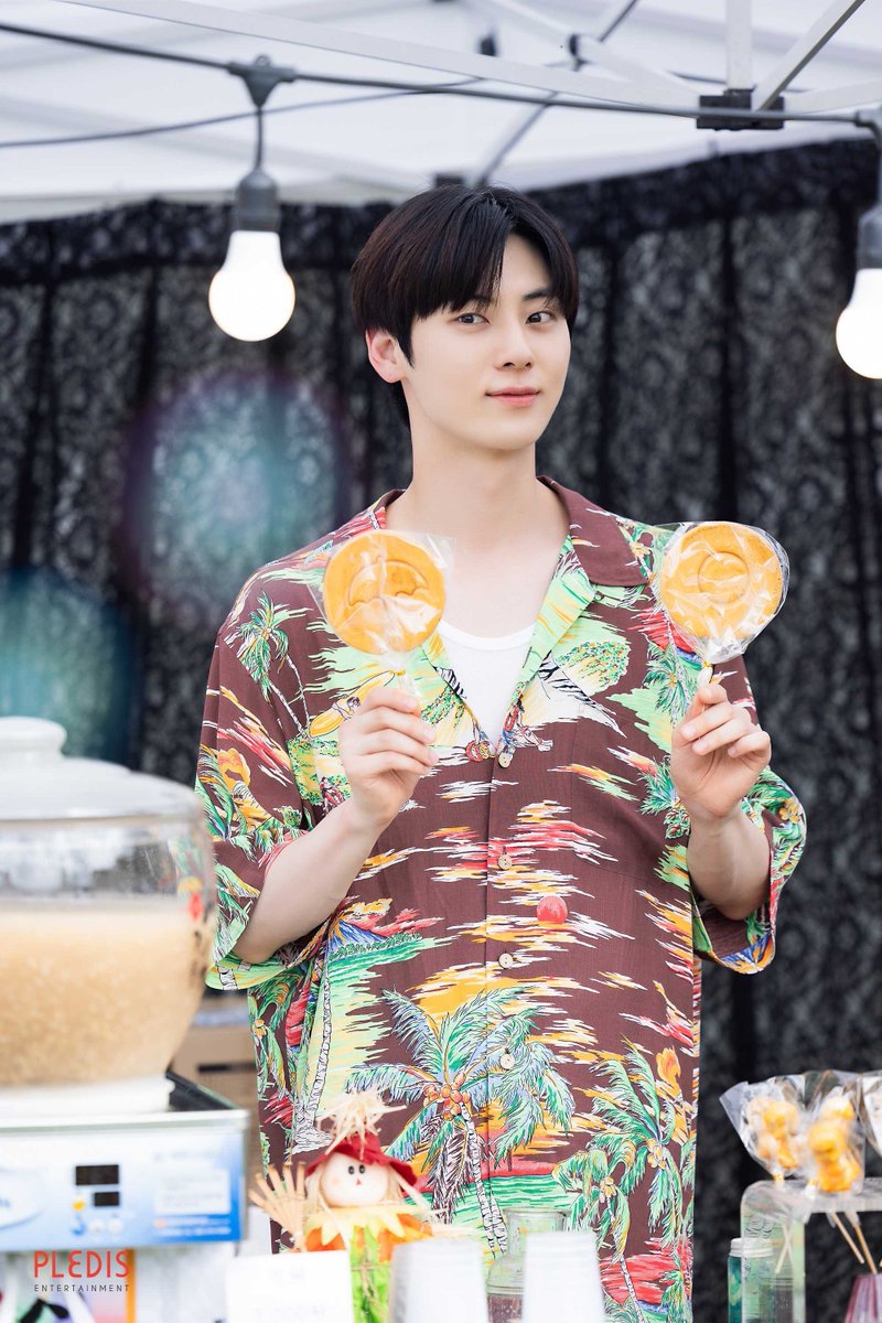 MINHYUN_PLEDIS's tweet photo. [#Moment_H] 📸 

우리 도하 오늘 너무 행복해 보였는데
다음 주 무슨 일이에요... 😭
비록 커져가는 행복만큼 황도는 슬퍼지겠지만
오늘처럼만 도하가 행복했으면 좋겠는 게 황도 마음... 🙏🏻🧡
 
#황민현 #HWANGMINHYUN
#소용없어거짓말 #MyLovelyLiar https://t.co/Jf1oDIO046