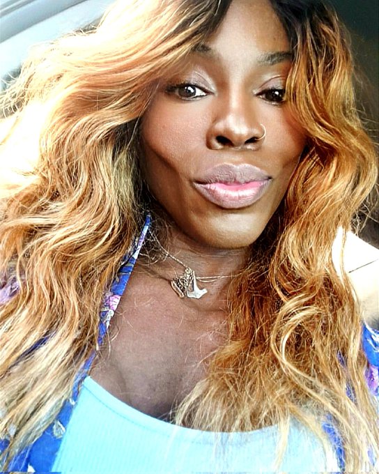 Great time for a selfie.. while stuck in traffic and I left early too 🤬 #late #curves #workflow #ebonyfemdom<a href="/tag/curves"class="tags"><span>#curves</span></a><a href="/tag/workflow"class="tags"><span>#workflow</span></a><a href="/tag/late"class="tags"><span>#late</span></a><a href="/tag/femalebodybuilder"class="tags"><span>#femalebodybuilder</span></a><a href="/tag/ebonyfemdom"class="tags"><span>#ebonyfemdom</span></a>