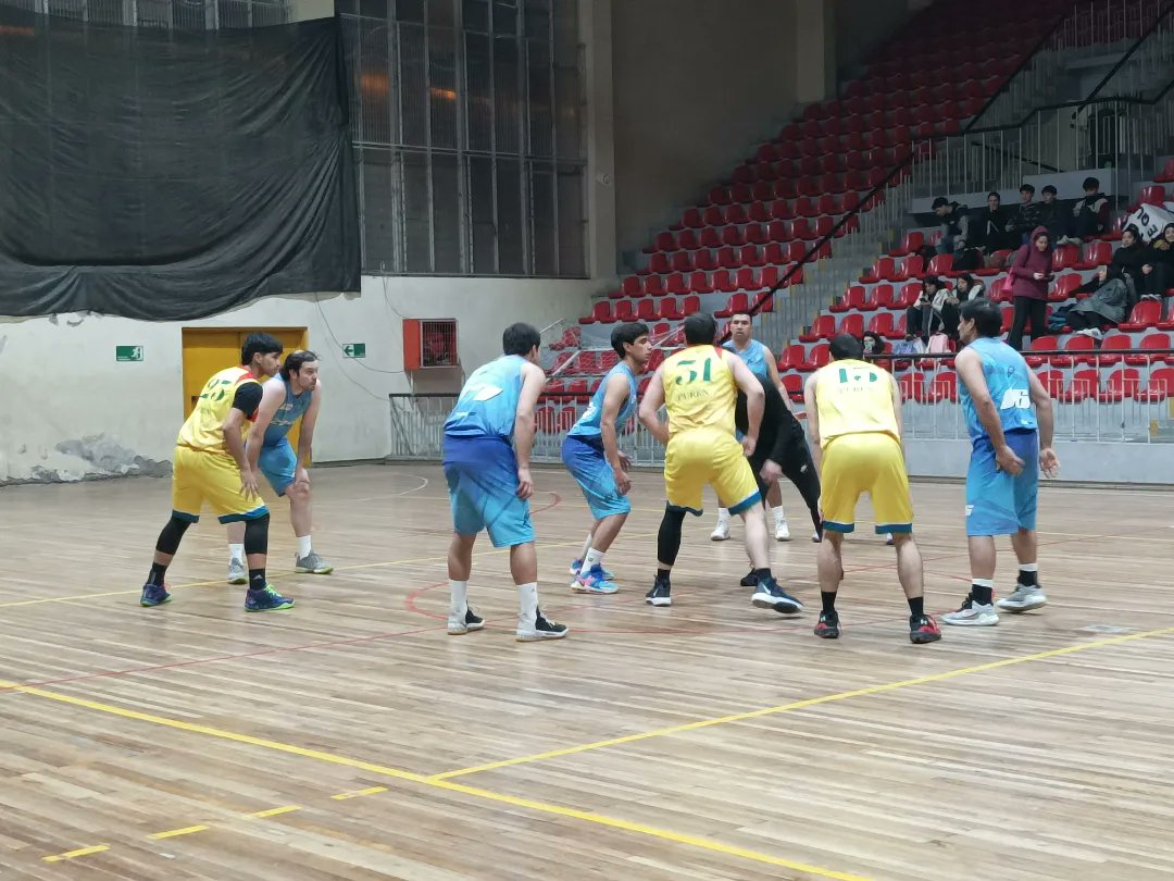 basketzoom's tweet photo. 🏀⛹️‍♂️️⚡ Campeonato de Basquetbol Canadela 2023. Varones Todo Competidor.
🔷️Triunfo de Zoom vs Purén.  
En el Gimnasio Municipal de Angol.

#canadela 
#angol 
#malleco 
#Baloncesto #lacelestedemulchen
#masculino
#femenino
#losangeles
#dalezoom #asobas #biobio #chile #basket2023 https://t.co/6bt61zxY3t