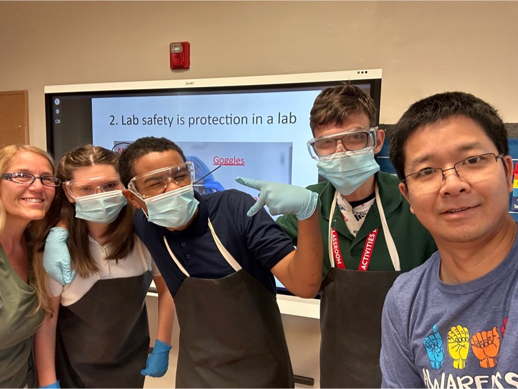 SRSDeaf's tweet photo. In Mr. Yue Ding’s science class, students learned lab safety rules. With protective apron, goggles, gloves and mask, they were ready for lab work! 🥼🧪🥽🧤
#LabSafety101
#SafetyFirst #ScienceClass #HandsOnLearning https://t.co/m2pDRkTyME