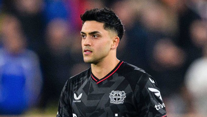 🚨 Nadiem Amiri REJECTED a £5m move to Leeds after he flew in by private jet to look around the city with his family. 

After he saw the city and the training ground, he called Leverkusen and said he didn’t want to join. 

(Source: @mailsport)