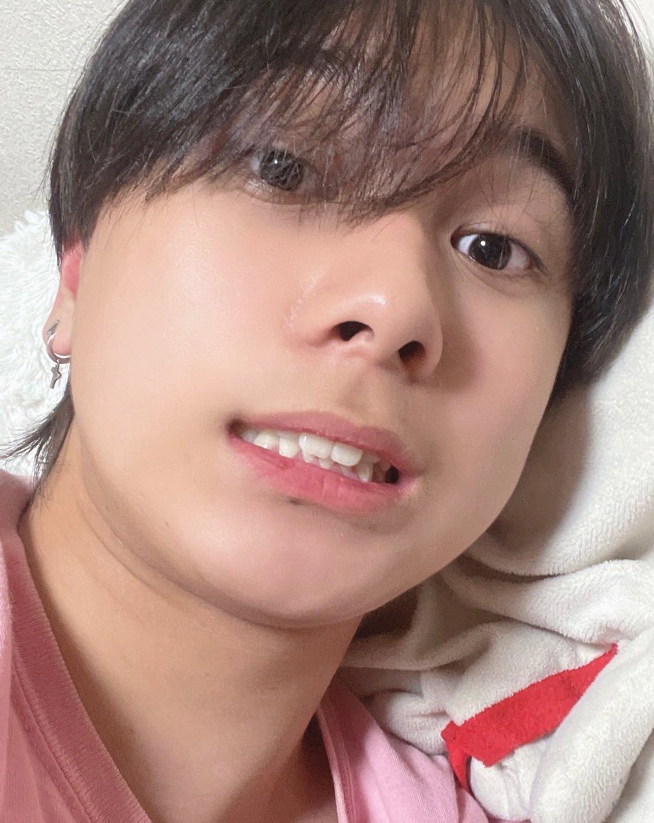 LIL_LEAGUE_'s tweet photo. 皆さんお疲れ様です🍵
ちょっと久しぶりになっちゃいましたね！
今日はきちんと投稿します！

改めて皆さんに伝えたいことが…！

僕たちはずっと
LIL Friendsの皆さんと一緒に成長して、
一緒にLIL LEAGUEの人生を歩んでいきたいと思っているので
遠くなるとか離れるなんてことは絶対にないです💪 https://t.co/jLdyQkyAIJ