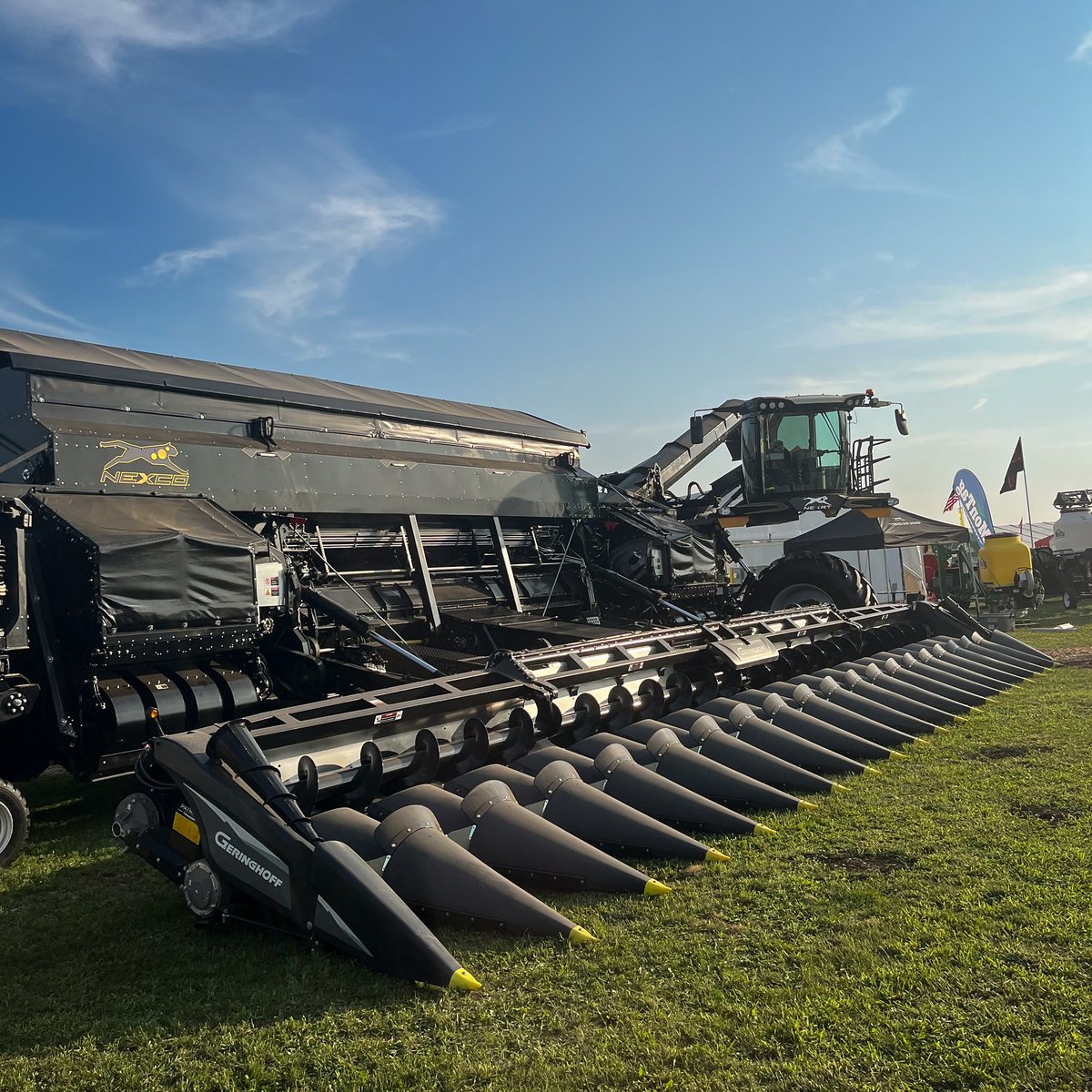 Farm Progress Show 2023 📍🌱

NEXAT is on display for the first time in North America with <a href="/TKampTweets/">Terrakamp</a>! Our wide span carrier vehicle will be parked at our booth all week with the NEXCO Harvesting module 😎

#NEXAT #NEXATrevolution #agriculture  #agribusiness  #farmprogressshow
