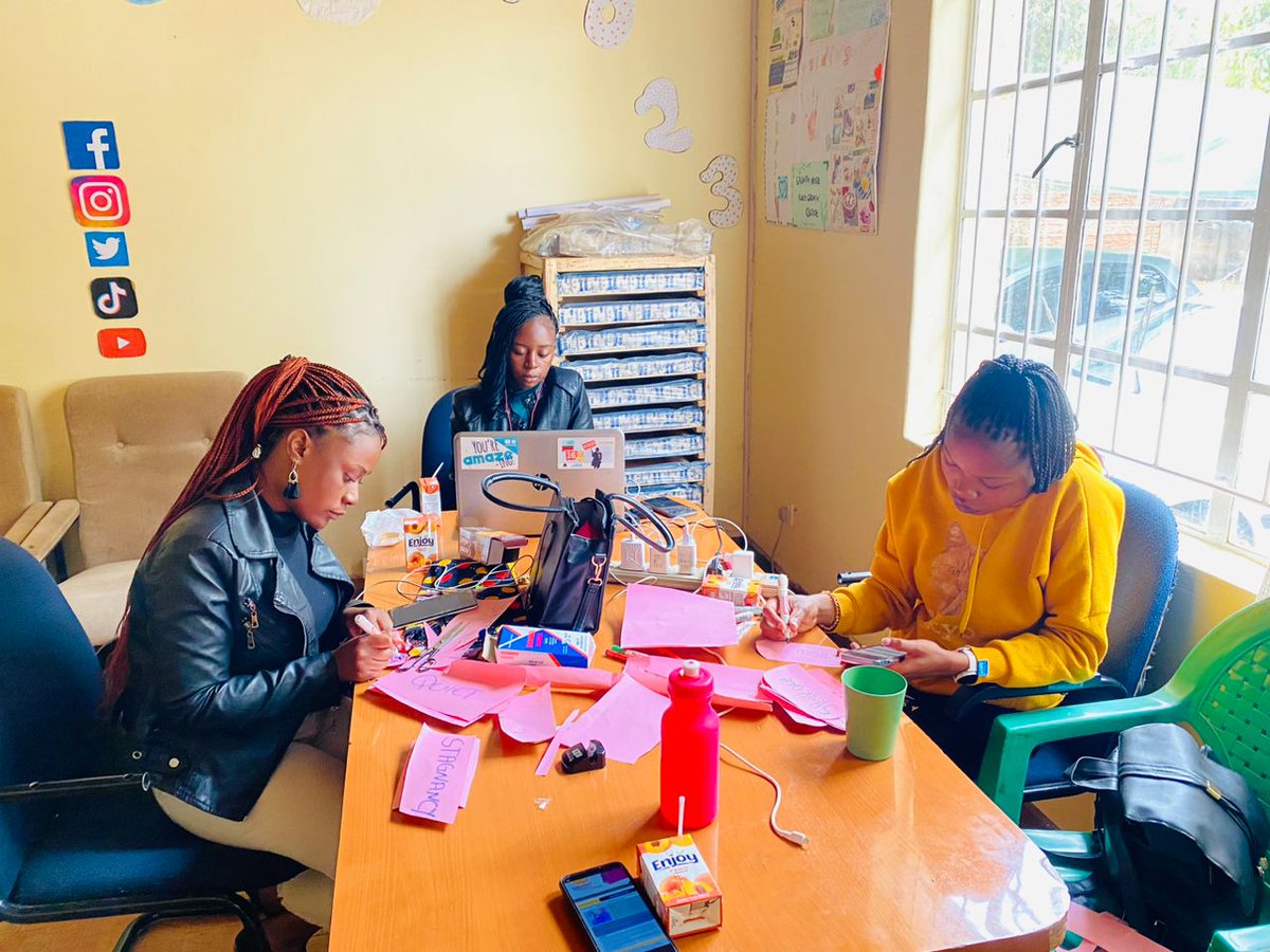 YessmalawiG's tweet photo. "Behind the scenes: Crafting the perfect experience. Every detail matters as we meticulously prepare for the upcoming activity. From brainstorming to setup, our team is dedicated to making this a memorable moment. Stay tuned for the big reveal!
#ActivityPrep #CreatingMemories" https://t.co/dY11fsQpt8