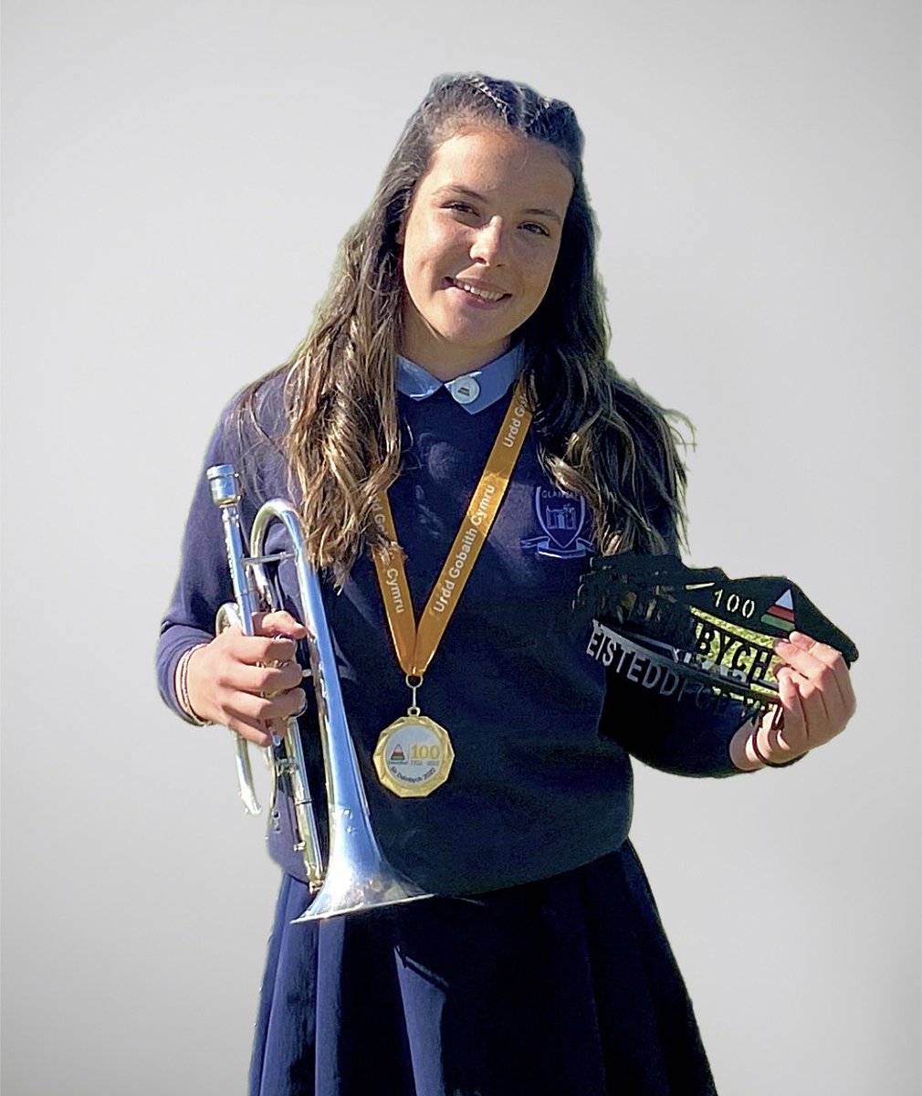 ★ 𝗡𝗘𝗪 𝗣𝗟𝗔𝗬𝗘𝗥 𝗔𝗡𝗡𝗢𝗨𝗡𝗖𝗘𝗠𝗘𝗡𝗧 ★

City of Cardiff (Melingriffith) Band are delighted to announce the signing of Megan on cornet.

Welcome, Megan! 💥