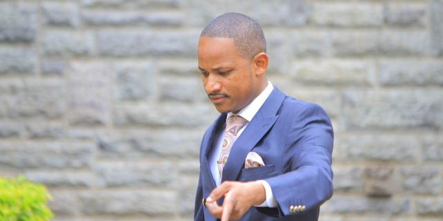 Who is more intelligent?

Retweet🔁 for Ndindi Nyoro

Like❤️for Babu Owino