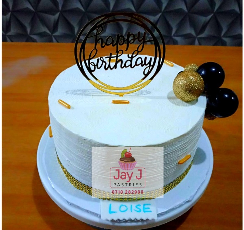 PastriesJ's tweet photo. Fresh baked cakes for all occasions
At  affordable price 😉
#BakedWithLove 😜 https://t.co/ZCm2Le2quP