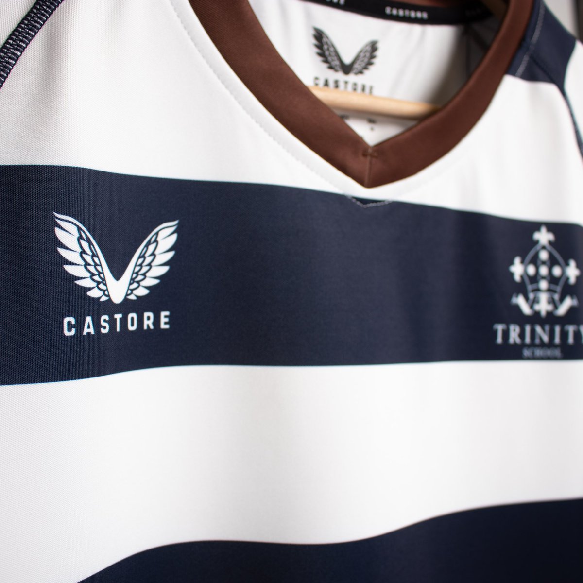 Kitlocker_edu's tweet photo. Trinity School with their @CastoreEngland Rugby Kit!
This time featuring a combination of colours to bring this piece together nicely. ๐
#Unlockyouridentity | #Newkitfeeling
#TrinityCroydonSport #Rugby #Sportswear #Croydon #Kitlocker #Castore https://t.co/kXlKXrsN2r