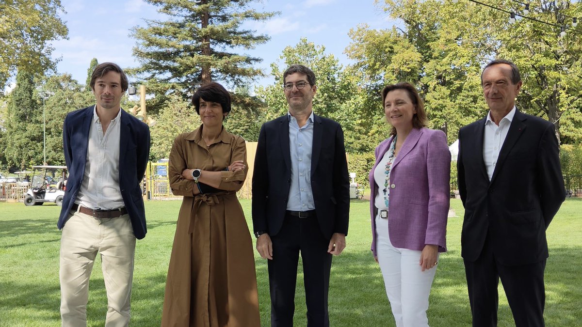 Le cap des 1 000 sociétés à mission vient d’être dépassé. Plus de 660 000 salariés travaillent désormais dans une société à mission. Jusqu’où ce mouvement peut-il aller ? Échanges à #LaREF23 avec Nicolas Théry, président du <a href="/CreditMutuel/">Crédit Mutuel</a>, <a href="/bedier_jerome/">Bédier Jérôme</a> <a href="/guidesnoes/">Guillaume Desnoës</a> C. Touvrey, C.