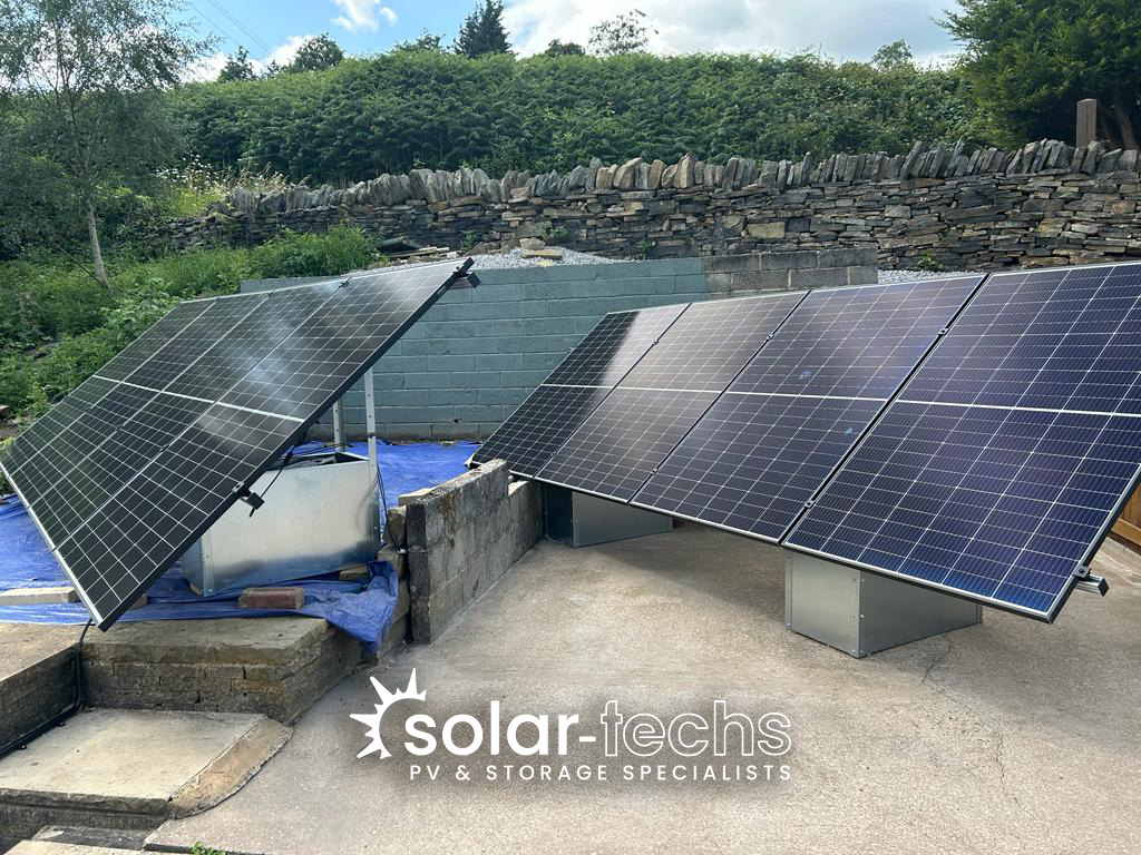 Want to harness the power of the sun ☀️? Our skilled solar panel installers can turn your energy dreams into reality. 🏡 Reach out to us at 03300 884467 or explore our services at solar-techs.co.uk to start your solar journey. #SolarPV #SolarPanel #SolarTechs #SolarInstall