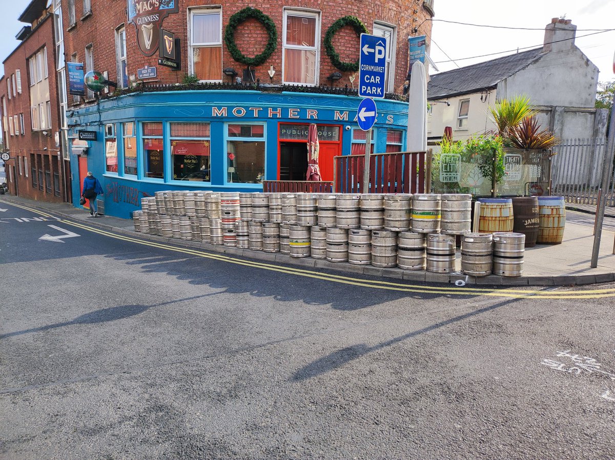 Yer man, "jaysus ye had a busy weekend".  
Me: "Ara twas handy enough" 😁. <a href="/mothermacspub/">Mother Macs (Limerick, Ireland)</a>  <a href="/GuinnessIreland/">Guinness Ireland</a>  <a href="/Heineken/">Heineken</a> <a href="/1759holygrail/">Perfect Pint 🇮🇪</a> <a href="/3bucksleft1/">3bucksleft</a> <a href="/onlycansbrand/">OnlyCans</a> <a href="/GlasgowGuinness/">Glasgow Guinness Man</a> <a href="/GuinnessAdvisor/">Guinness Advisor</a> <a href="/PintsO_Guinness/">PintsO’Guinness</a> <a href="/foxatronic82/">Padraig Fox</a>