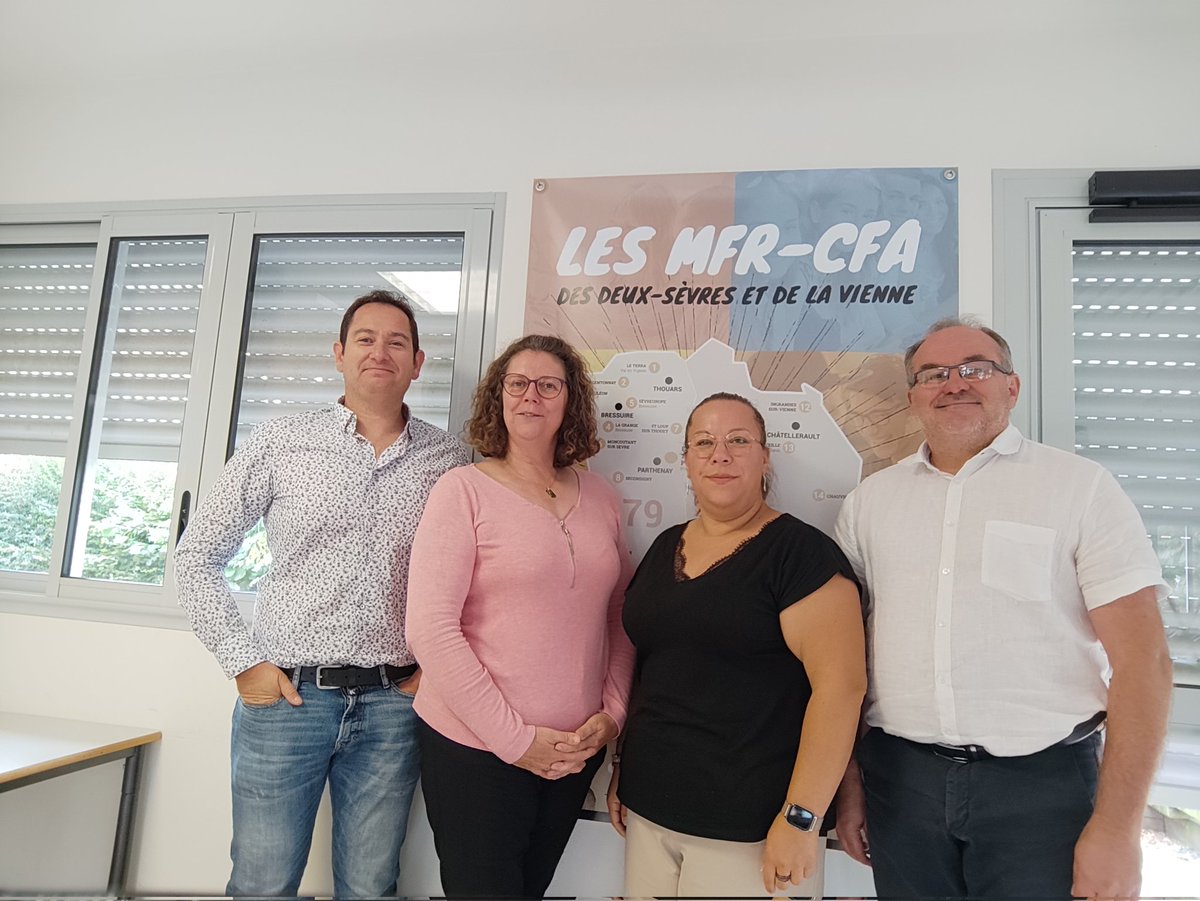 DouatRemi's tweet photo. #rentréeMFR la @MFRPOITOU a fait sa rentrée. 
Au programme de l'année :
- accompagnement des MFR 79-86 
- travail avec le territoire et ses acteurs 
- projets de développement 
- rencontres et travaux partagés avec les élus, les familles et les institutions. https://t.co/uKW7B8Cz23