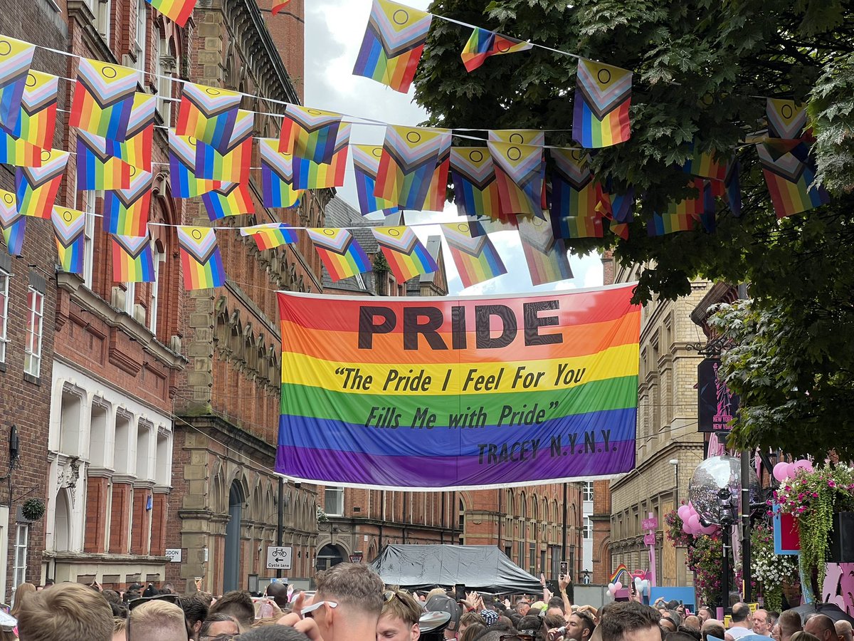 Miles de personas participaron estos días en el orgullo LGBT de Manchester, Reino Unido