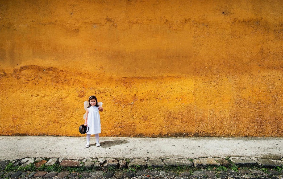Aanstaande zaterdag op 2 september is het zo ver. Dan geeft fotograaf Raymond Rutting een lezing over zijn nieuwste en beste foto’s in Museum Hilversum. Er zijn nog een aantal tickets beschikbaar 
Aanvang | 10.30 – 12.00
Ontvangst vanaf 10.00

ramondrutting_lezing.eventbrite.nl