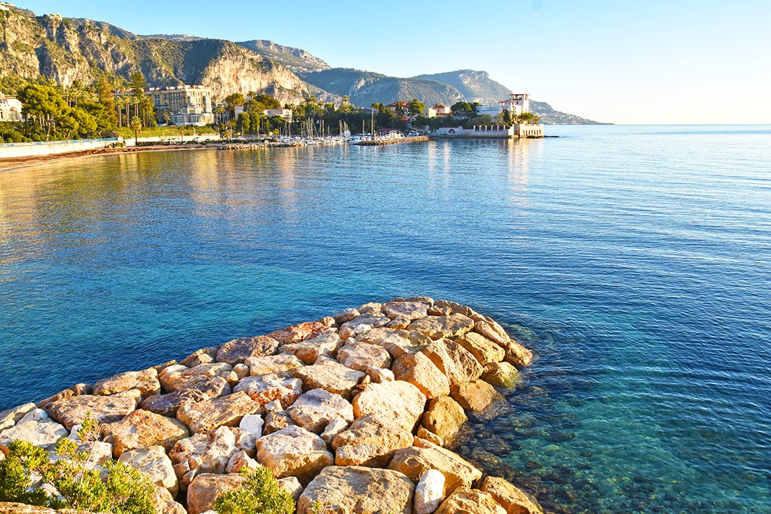 La Villa Kérylos surplombant la baie des fourmis de #BeaulieuSurMer !

Une merveille #CotedAzurFrance à l'antique et authentique !