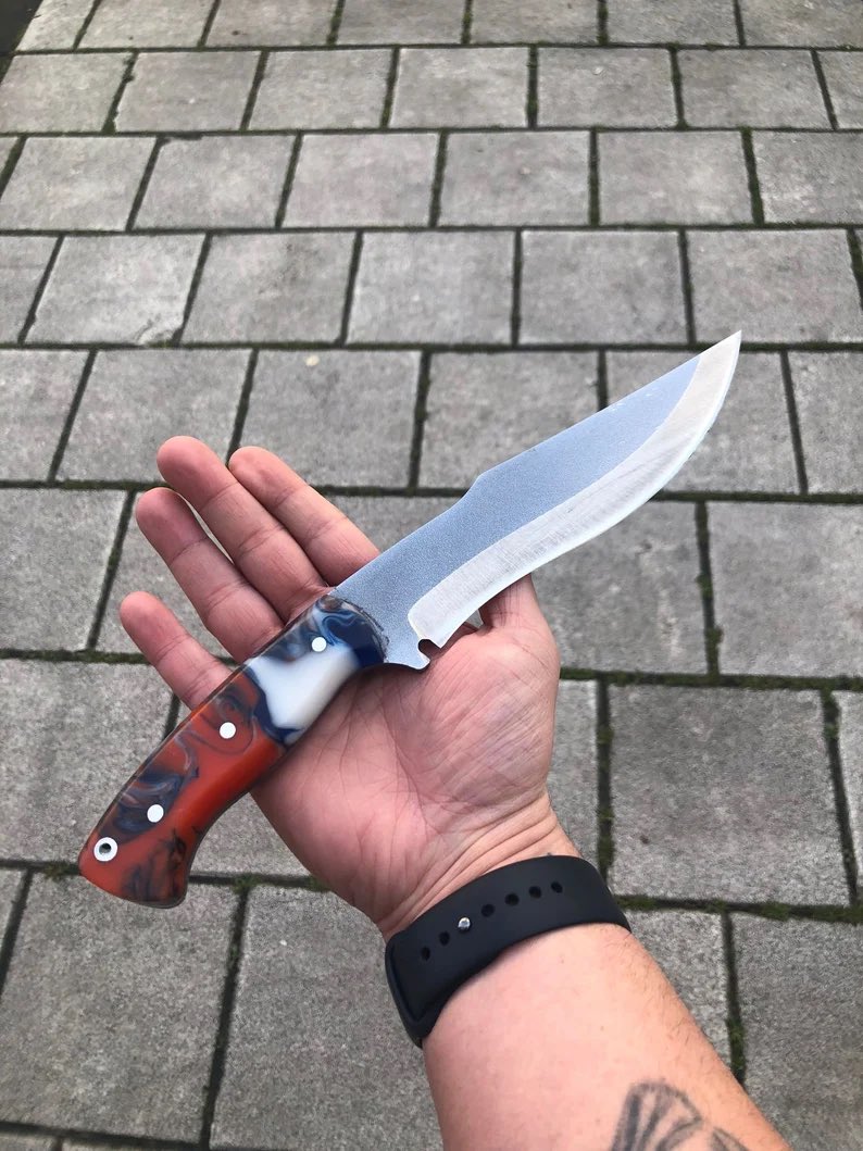 dreamchef_s's tweet photo. Custom handmade d2 steel and hunting knife available for sale 
#hunting #knives #d2steel #handmadeknife https://t.co/R6zhti7SeK https://t.co/D6oIJWaBV6