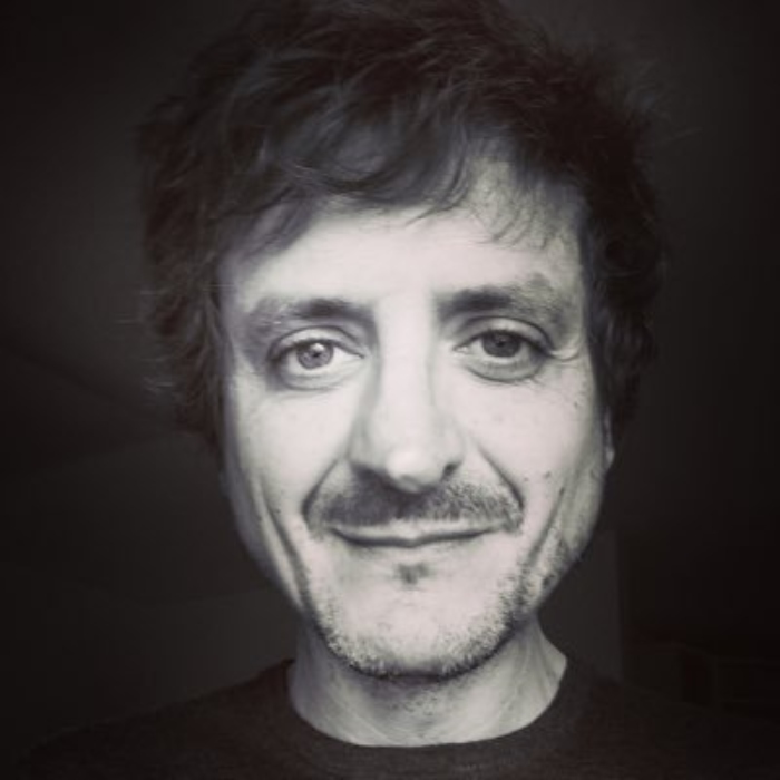 Ser deleznable causante de daño y dolor a la Coop de #443familias y vecinos de #Chamberí con sus piezas en medios de cierta audiencia intentando patrimonializar fraudulentamente las naves cochambrosas de <a href="/metro_madrid/">Metro de Madrid</a> en 4Caminos
<a href="/MetropolitanSOS/">SOSMetropolitan</a> <a href="/DdelRdelC/">Desirée ❤️UCO</a> <a href="/arufxx/">ARن</a> <a href="/fernanda20044/">Niko</a>