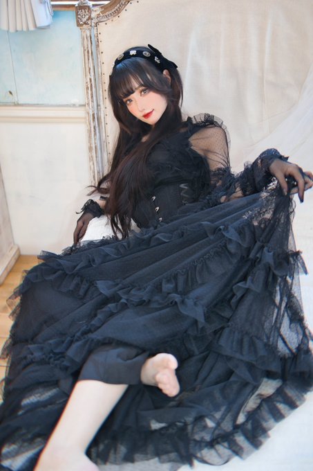 コスプレイヤーしろさきのTwitter画像21
