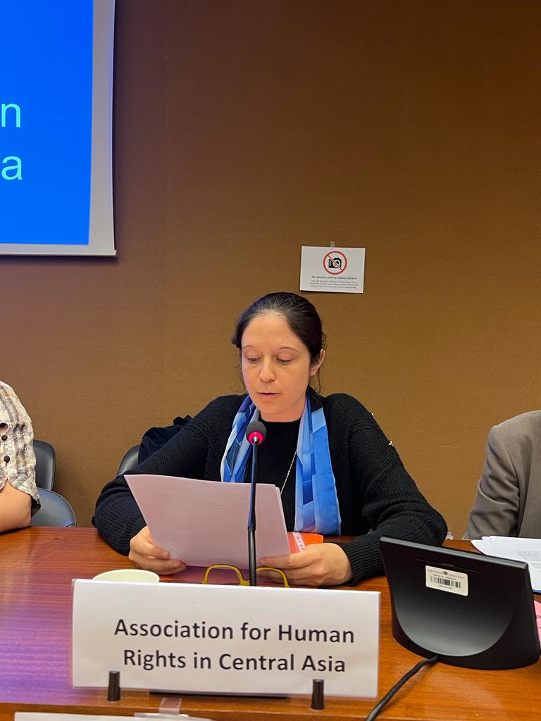 UPRinfo's tweet photo. The Association for Human Rights in Central Asia spoke on access to justice and the rule of law in Uzbekistan. They recommended 🇺🇿 to take concrete measures to strengthen the independence of the judicial system. #IPHR #ruleoflaw #accesstojustice https://t.co/FlcI401gbW