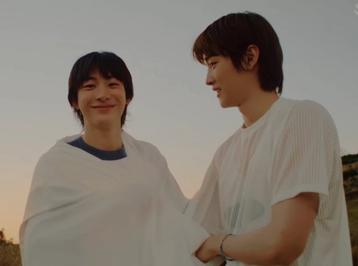 melukisasa's tweet photo. arghhhhh ak seneng bgt liat moment mereka https://t.co/eOQUF8xROq