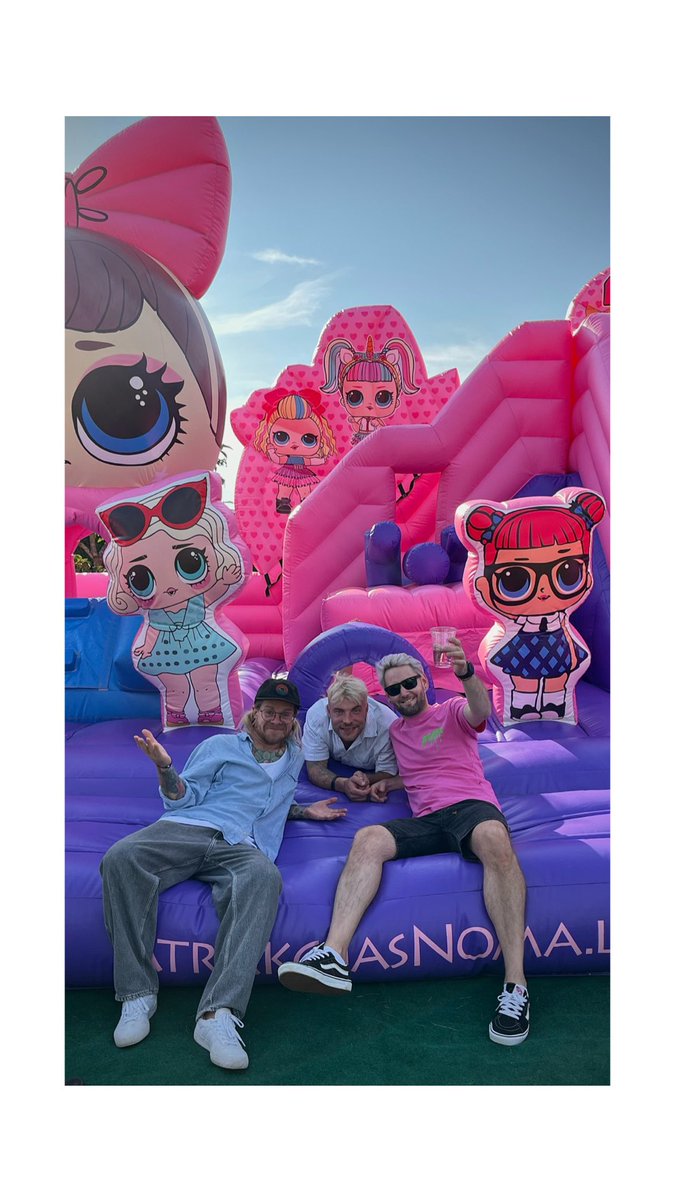 Lielo puiku izklaides! 🎀🫦