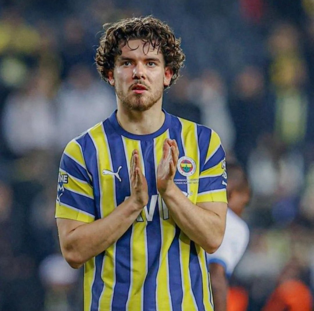 aynenbenyaptim's tweet photo. 💛Bütün Fenerbahçeli hesapları büyütüyoruz💙
🔥Yoruma GT yaz  
🔥Bu tweeti beğen
🔥RT yap daha çok kişiye ulaşsın

#salı #patlama  #Kademe2000LerinHakkıdır
Ahmet Nuri Çebi Yaren Çakar Tünaydın Pro Max Aylık 10 GB 2 Ekim #JorginhoFenere Thomas Partey #GSvMOL Molde Yunus Icardi https://t.co/loNkoVOCix