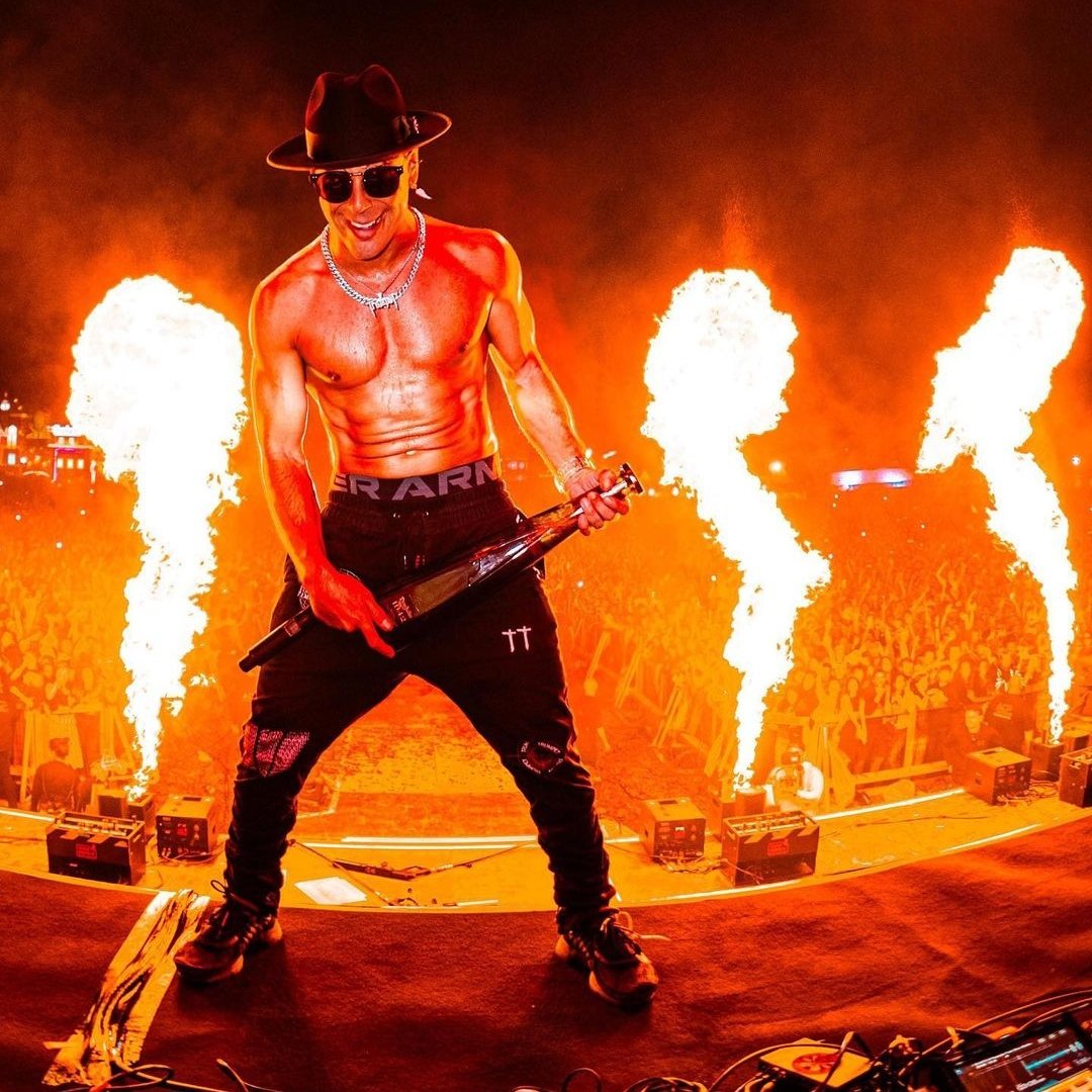 103 Radio tweet media