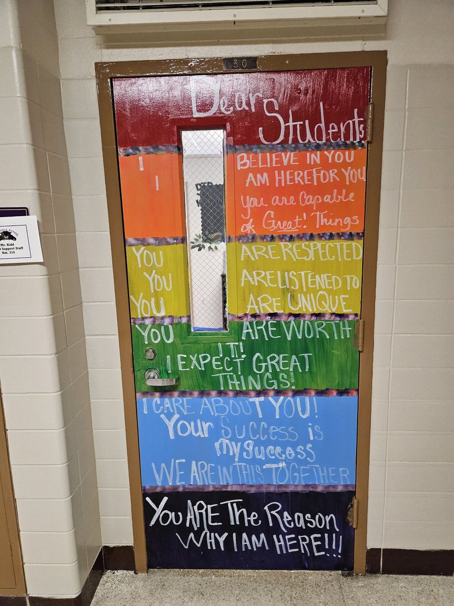 Madame_CEO (@wellsdkim) on Twitter photo Yesterday, I took a pic of this AH-MAZING door while on the campus of Key MS. What a great way to let scholars know that you care. Way to go, <a href="/KeyMS_Cougars/">THE Francis Scott Key Middle School</a>. when students feel loved and supported, it creates an atmosphere for academic success! Yesterday, I took a pic of this AH-MAZING door while on the campus of Key MS. What a great way to let scholars know that you care. Way to go, <a href="/KeyMS_Cougars/">THE Francis Scott Key Middle School</a>. when students feel loved and supported, it creates an atmosphere for academic success!