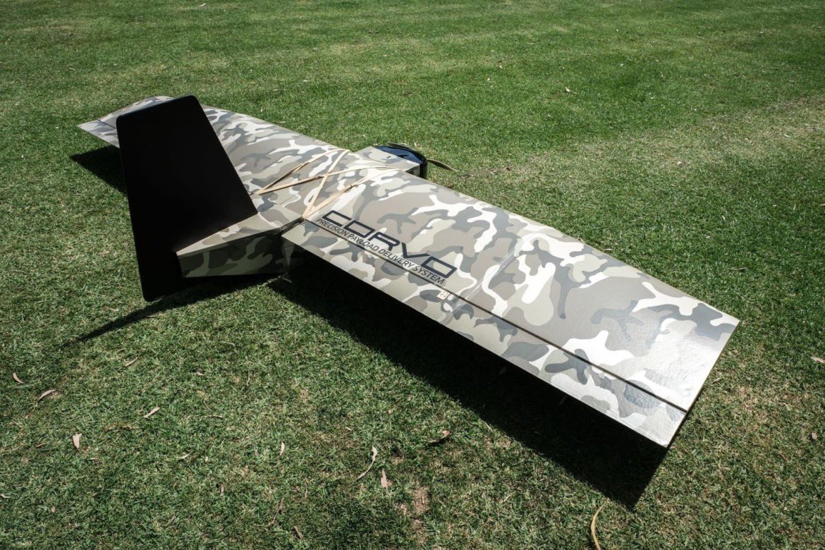 GeneralAtomX's tweet photo. [#Drone][Australie🇦🇺] La société #SYPAQ a développé des #drones de petites tailles à base de matériaux #composites et de #carton dans le domaine de la #Defense, la #Surveillance et la #Reconnaissance.
Emport 3-5kg, distance <120km

More info: https://t.co/DLQmwpqnNE
📷©SYPAQ https://t.co/UPEwc6CKbt