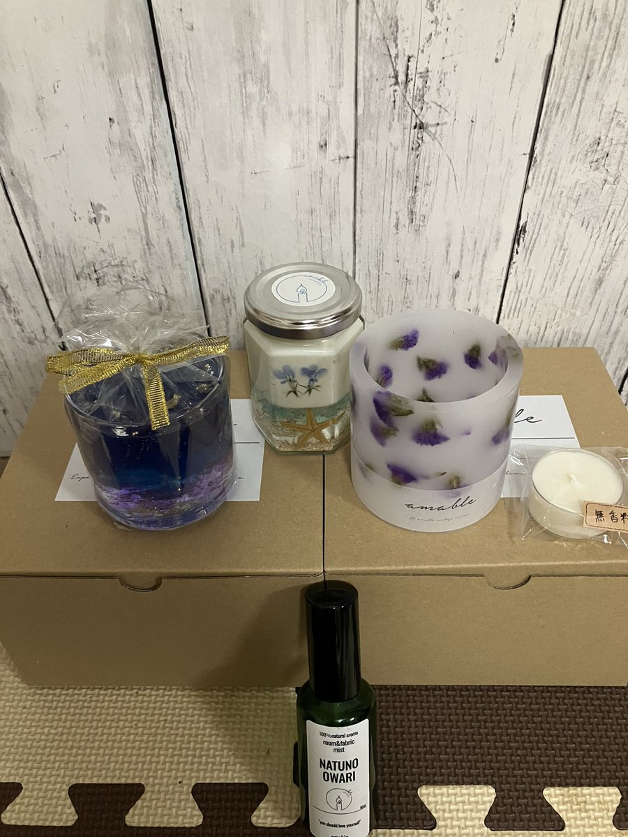 KAORI60910440's tweet image. 幸せ便が届きました。
早速、太一に🎁
めっちゃかわいいし、めっちゃ素敵☺️
大切な宝物がまたまた増えました。
手書きのメッセージカード、いつもありがとうございます🥹
#amable
#アロマキャンドル