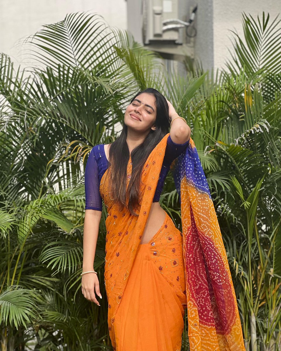 kushithakallapu's tweet photo. happy onam 🌤️☺️ https://t.co/PCMwwPt1Xz