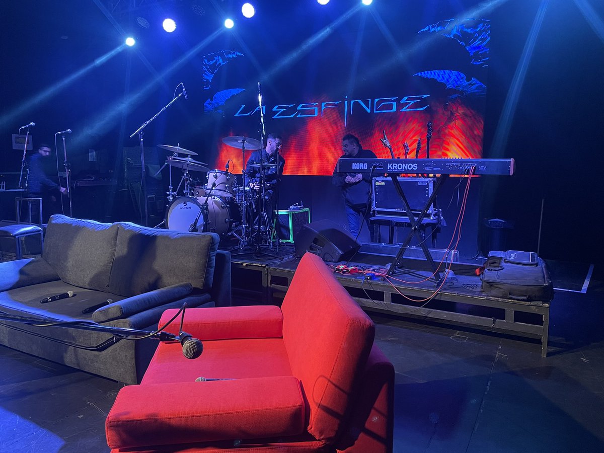 #Maldicion | Un poco del back de lo que se viene en minutos 🤟🏻🎸

#LaEsfingeenVorterix 

🔴 youtube.com/live/g7Kx0AKmf…