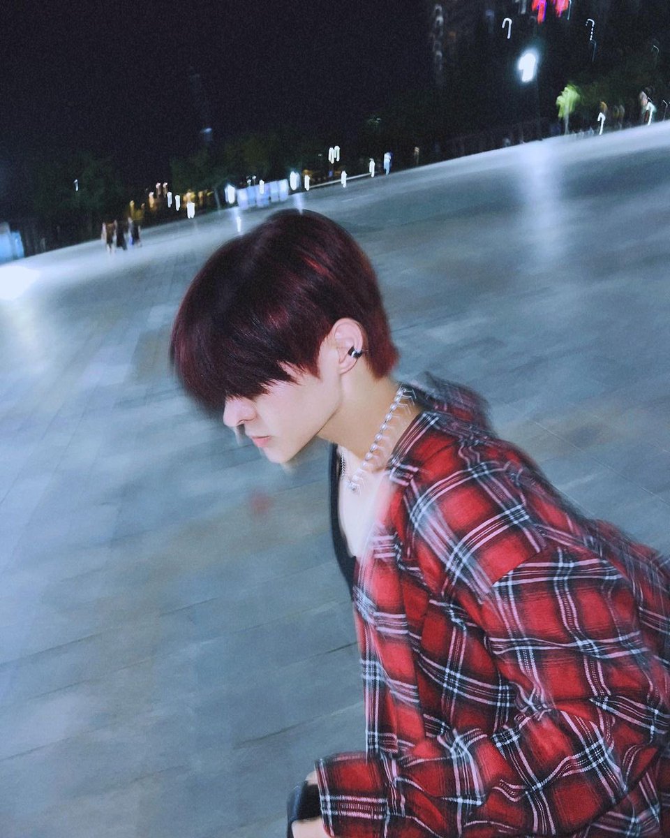 📸 - INSTAGRAM 🐯
#HWI #휘

"Ça faisait longtemps"