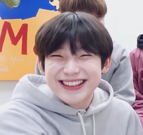 Sunoo’s whisker dimples 🥹🫶🏻

#SUNOO #선우