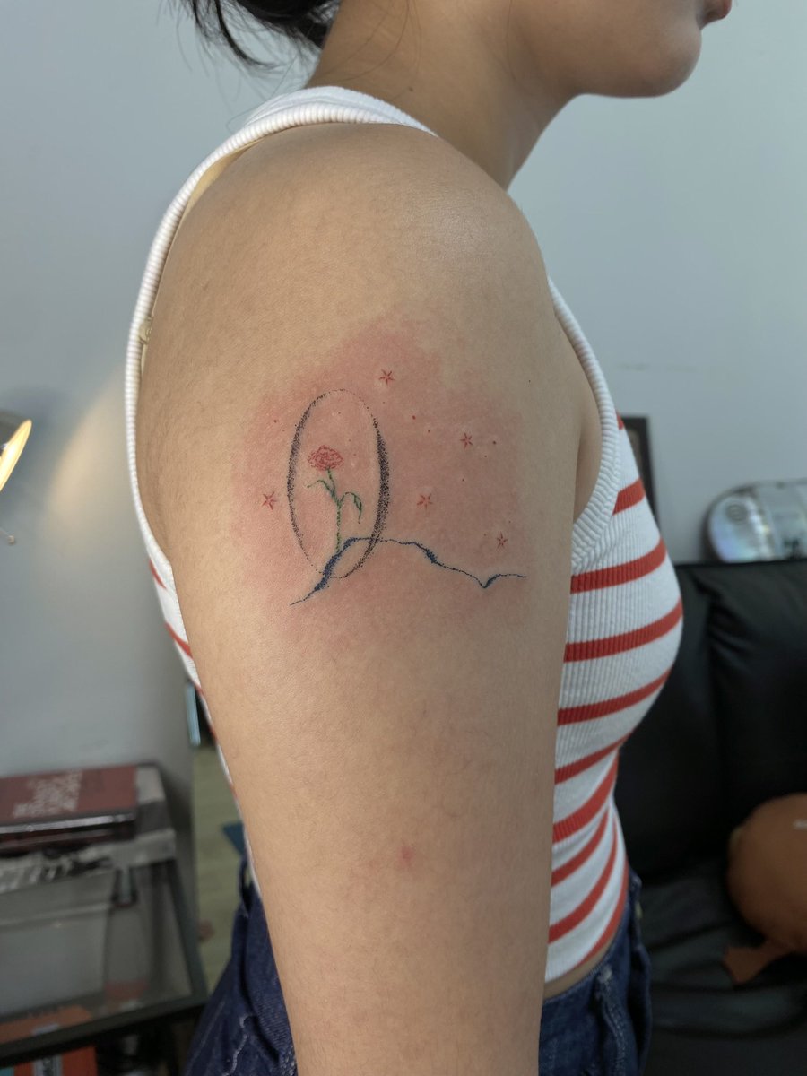 theplasticmoon's tweet photo. ✨🍒🏔️ happy place 
.
.
• tattoo at flesh and skin studio
.
#ร้านสัก #รีวิวสัก https://t.co/ljARsiLCcA