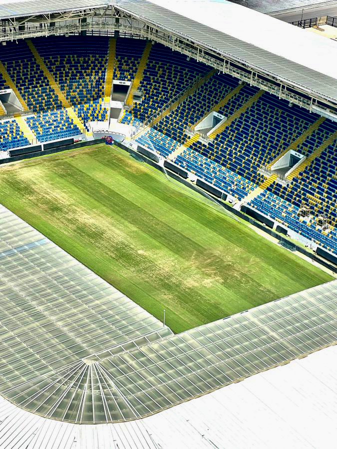 Eryaman stadının bu zemininde futbol oynatırsanız ve bu zemin yüzünden sporcu sakatlıkları yaşanırsa sorumlusu tedbir almayan <a href="/TFF_Org/">TFF</a> dir.