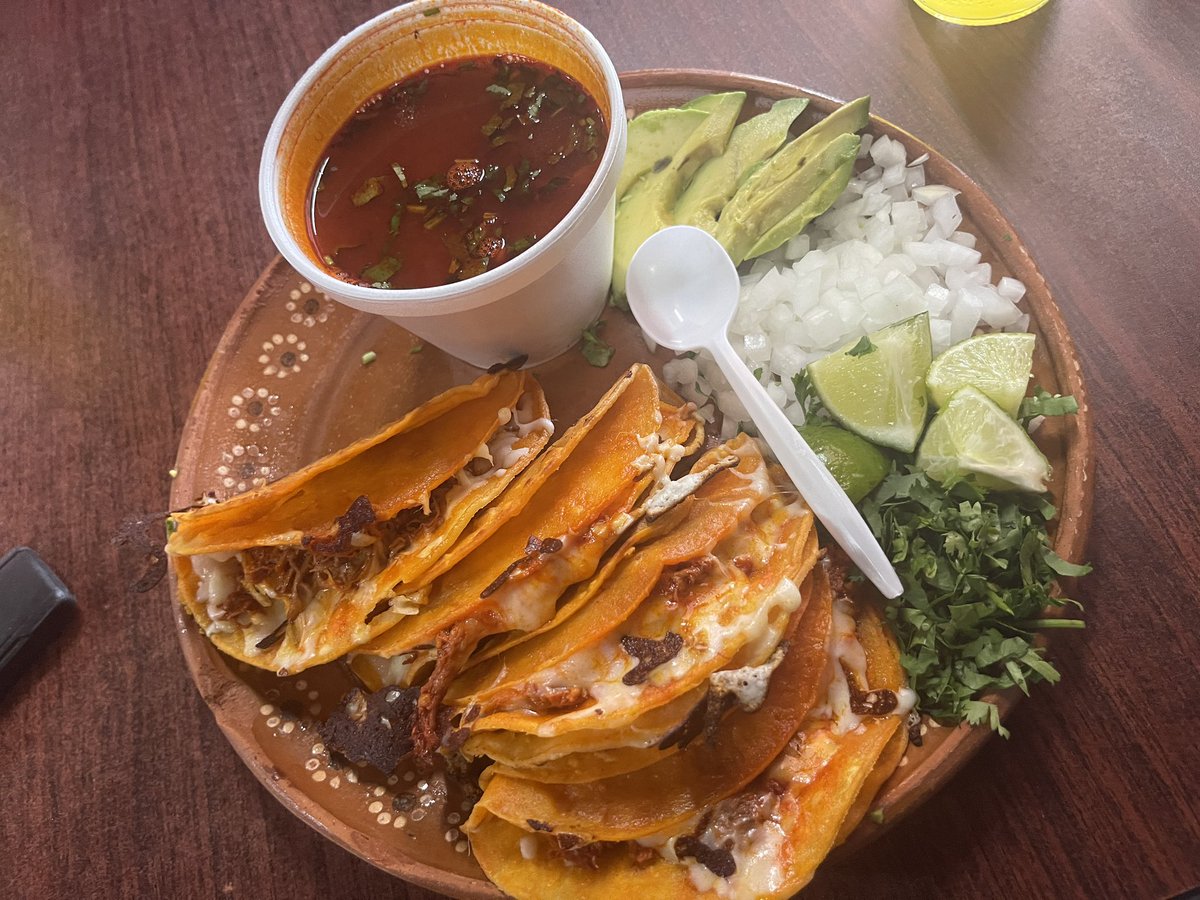rcimageart's tweet photo. @WFAADaybreak The best tacos hands down!! And I’ve been around for a little bit looking for those great authentic Mexican tacos. Hands down my friends!! 
Birreria Y Taqueria Cortez in Fort Worth. #iamup https://t.co/nBCtpDJn8t