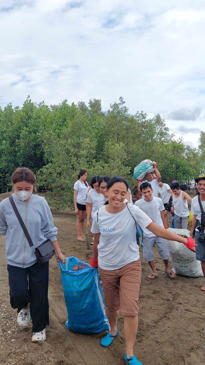 Mangrove Clean Up @beach_token,#beachcollective,#ProtectOurOceans,#SaveOurSeas,#jaijaikho Click our #Beachaction post here beachcollective.io/share/1627/