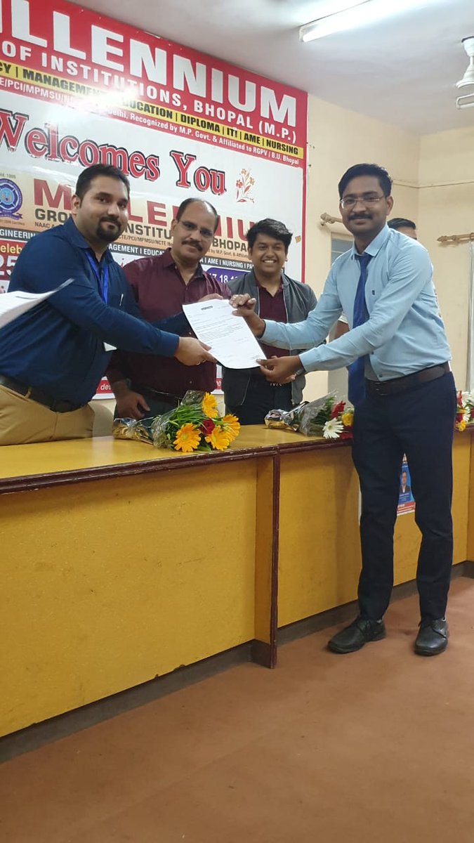 office_chairman's tweet photo. Glimpses of Chairman Sir, MGI with RJ chakshu from 94.3 MY FM
#millennium_group_of_institutions #mgi #MGI #Sky_College_of_Aeronautical_Engineering #SCAE #scae #MHRI #mhri #Millennium_Hospital #MCPS #MCP #MCE #MCM #MCN https://t.co/1tWV0j4IsY