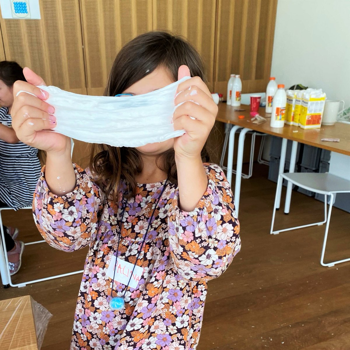 Nächste Woche kommt die „Forschungswerkstatt Bücherei“ zur Bücherei ins Bildungszentrum Simmering! Freier Eintritt, telefonische Anmeldung direkt bei Bücherei, Kinder ab 8 willkommen! Infos
science-center-net.at/projekte/forsc…
#mintasie #STEM 
<a href="/buechereiwien/">Büchereien Wien</a> <a href="/ScienceNetzwerk/">Science Center Netzwerk</a> <a href="/stbibdornbirn/">Stadtbibliothek Dornbirn</a>