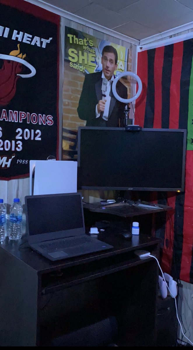 sirdiamondzz's tweet photo. My setup when I started this journey about two years ago - no, my stream hasn’t took off like I would have hoped - but I take pride understanding the progress - and find solace in knowing I’m continually getting better 💎 #diamondtalk https://t.co/nkBfMfZeMn