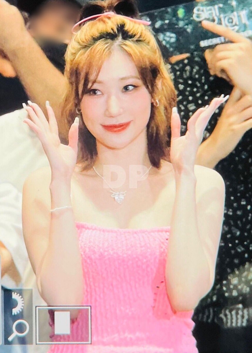 deeplove_j's tweet photo. 230829

🎀

#시크릿넘버 #SECRET_NUMBER
#シークレットナンバー #진희 #JINNY
@5ecretNumber https://t.co/eVFvKSlTNT