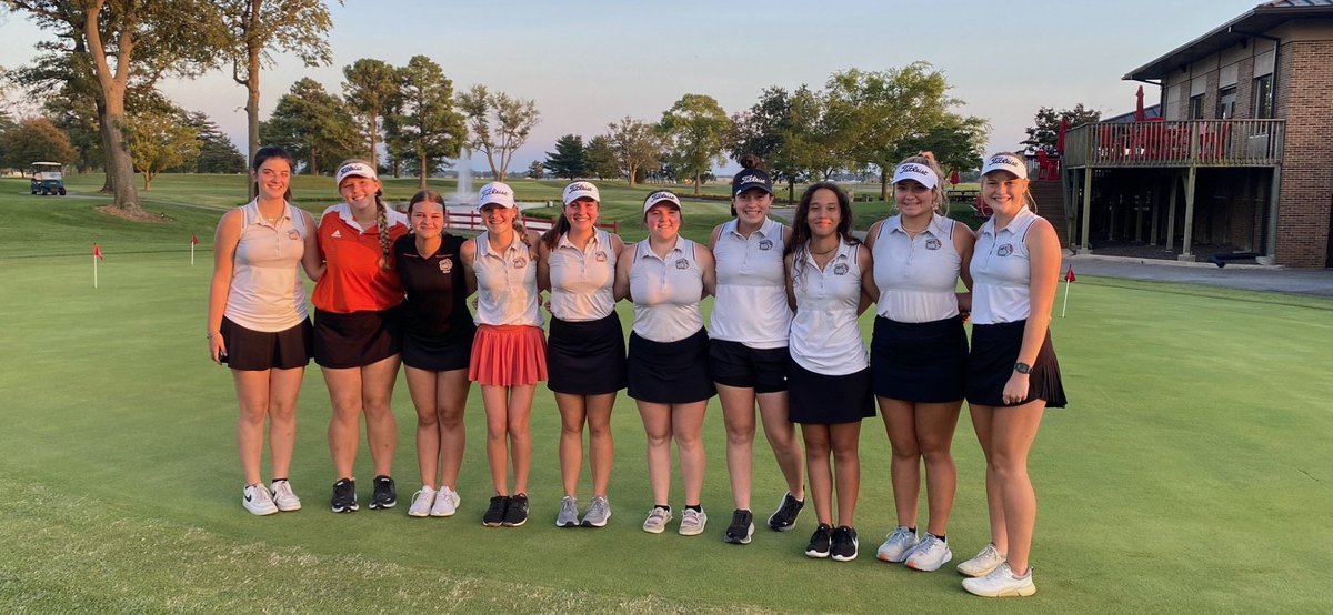 Waterloo girls golf shoots 184 to win match vs Mascoutah and Breese Mater Dei. Rylee Cocos makes her first varsity appearance with Kate Lindhorst, Anna Bulman and Bridgette Yearian scoring for the team.

Reese Kite led all scorers shooting 33(-3). <a href="/WCUSD5Athletics/">Waterloo Athletics</a> <a href="/STLhssports/">STLhighschoolsports</a>