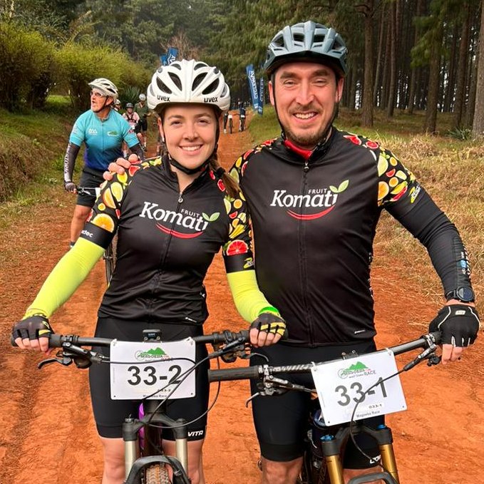 The past weekend Komati Fruit's name was kept high at the Magoeba Trek Race in Magoebaskloof.
One of our cyling shirt sponsors #Insectec had two employees Wiehann Wagenaar and Ané Jacobs that participated.
Well done!!

#komatifruit #nurturednature #wiehannw  #magoebaskloof