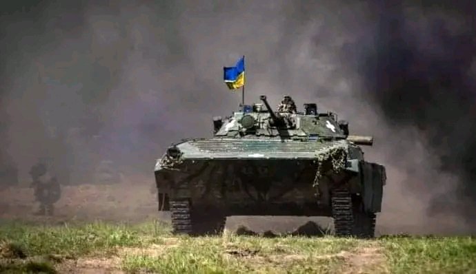 JustusUwakwe's tweet photo. 🇺🇦 #UkraineAdvances towards Melitopol. Troop movement update as Ukrainian forces make strides. #MilitaryProgress #Verbove https://t.co/NdVpICRA6D