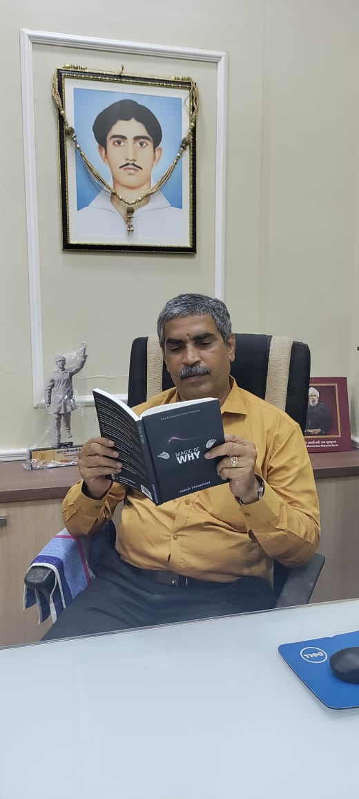 My book 'Magic of WHY' continues to invoke keen interest. This time from:
Mr. Prasad 
Hon. Director 
(Hemu Kalani Colleges, Mumbai)

#AshokVasandani's
#MagicOfWHY 

#readerforlife #readersareleaders #authors #authorpreneur #bookmarks #bookstagram #writeyourstory #writersnetwork