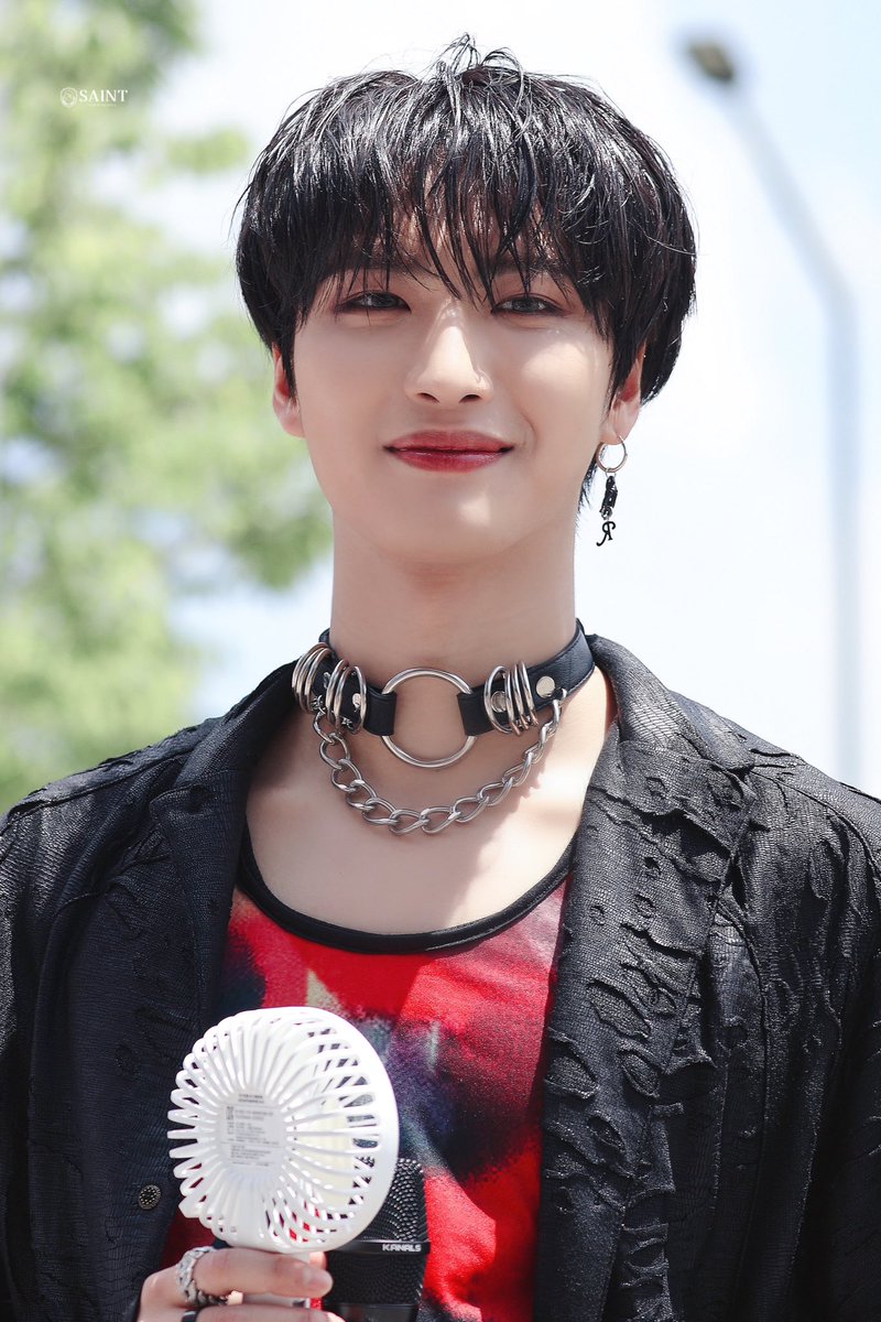 230701
-

#ATEEZ #SEONGHWA
 #에이티즈 #성화