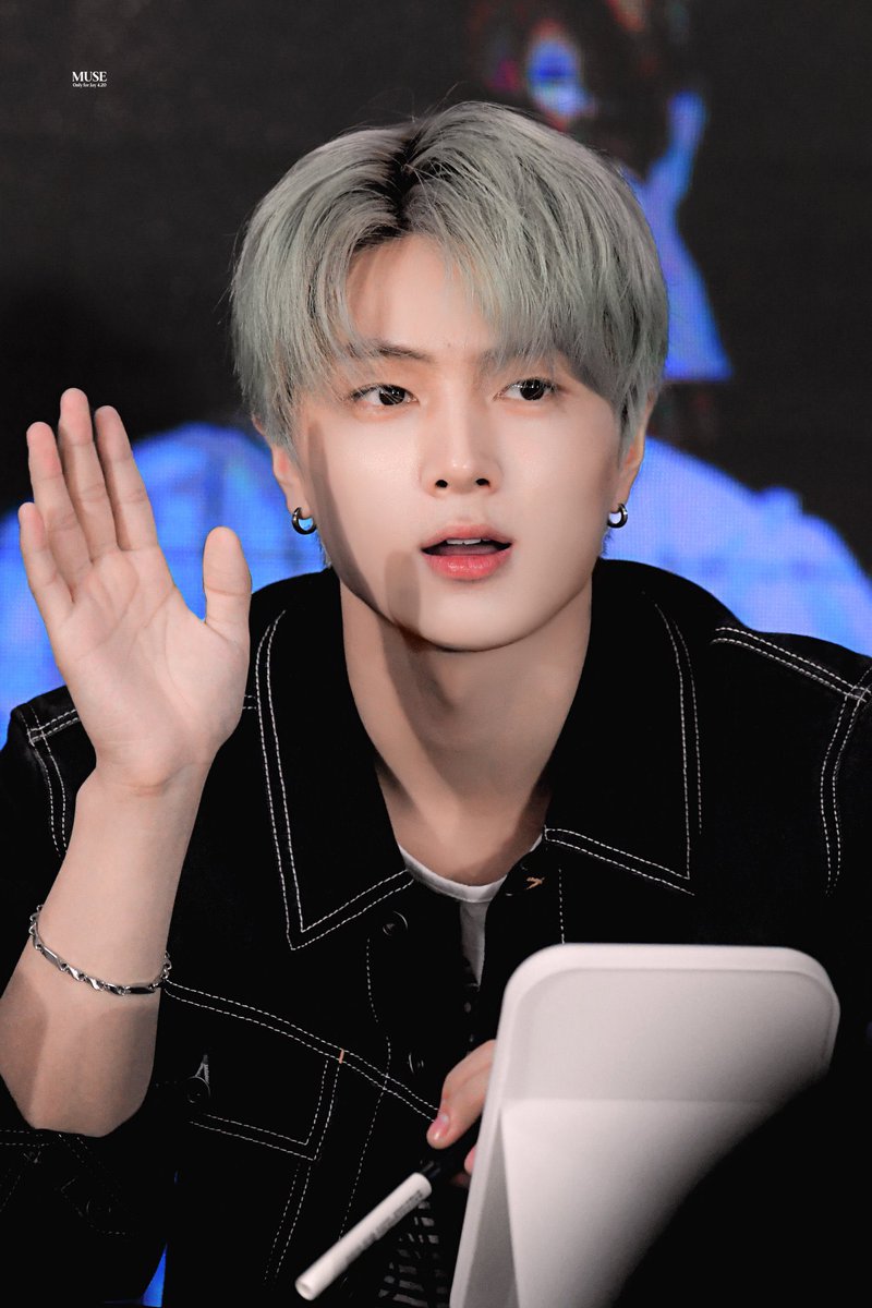 앞니 두톨 봐!! 너무 귀여움...